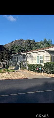 8975 Lawrence Welk 52, Escondido, CA 92026