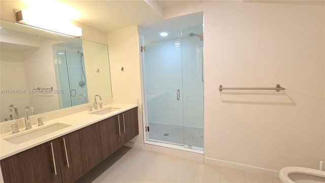 7825 NW 107th Ave 318, Doral, FL 33178