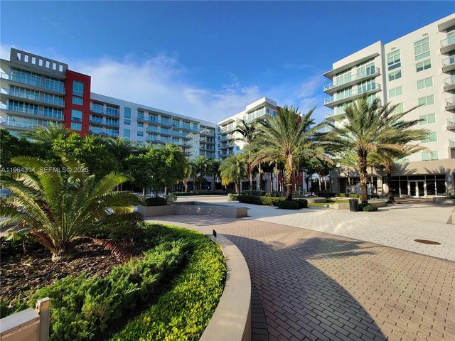 7825 NW 107th Ave 318, Doral, FL 33178