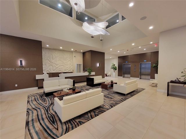 7825 NW 107th Ave 318, Doral, FL 33178