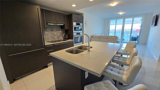 7825 NW 107th Ave 318, Doral, FL 33178