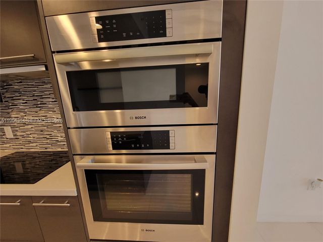 7825 NW 107th Ave 318, Doral, FL 33178