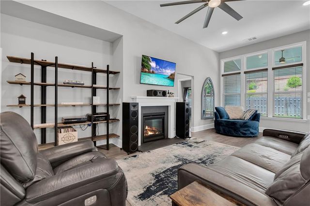 542 Bray Street, Woodstock, GA 30188