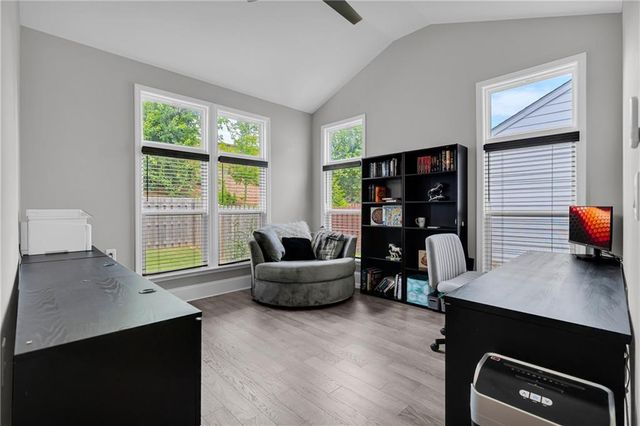 542 Bray Street, Woodstock, GA 30188
