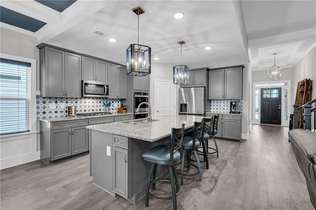 542 Bray Street, Woodstock, GA 30188
