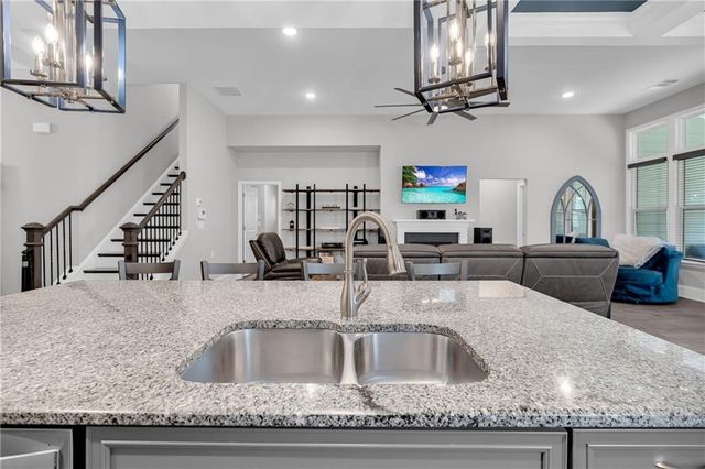 542 Bray Street, Woodstock, GA 30188