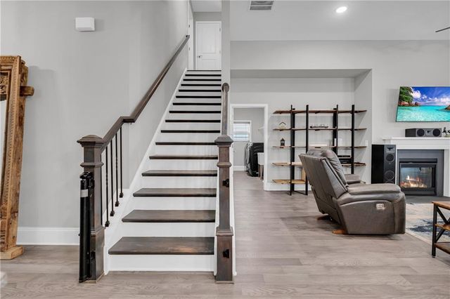 542 Bray Street, Woodstock, GA 30188