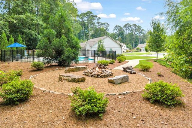 542 Bray Street, Woodstock, GA 30188