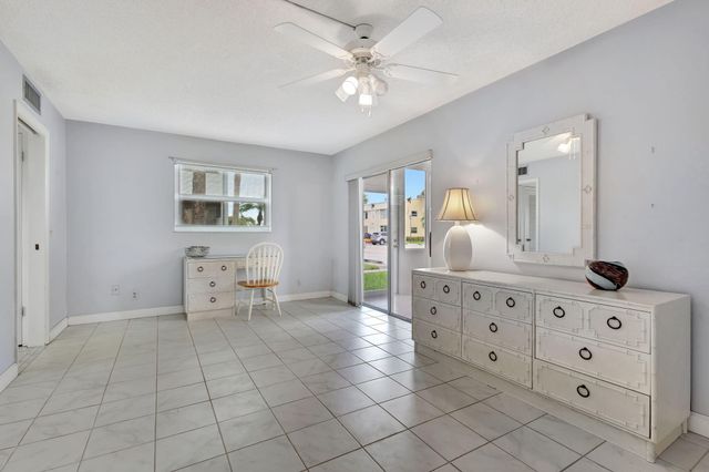 161 Normandy Lane, Delray Beach, FL 33484