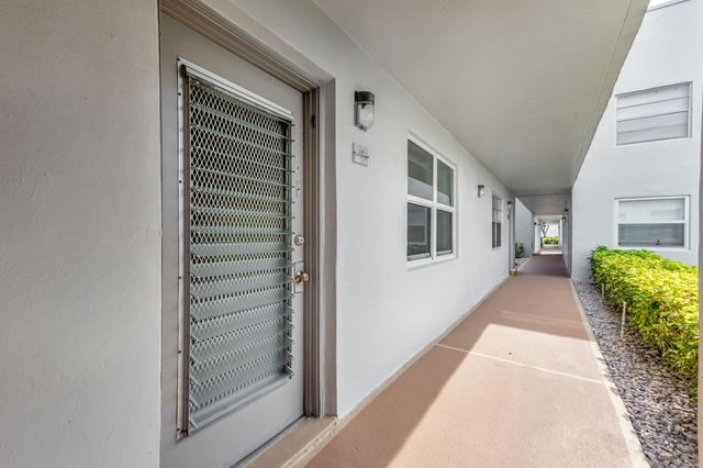 161 Normandy Lane, Delray Beach, FL 33484