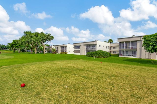 161 Normandy Lane, Delray Beach, FL 33484