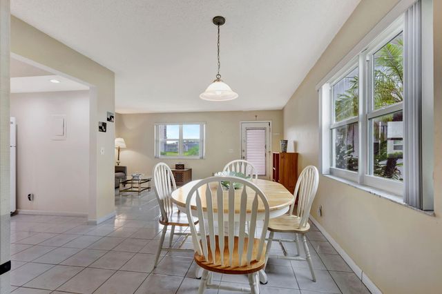 161 Normandy Lane, Delray Beach, FL 33484