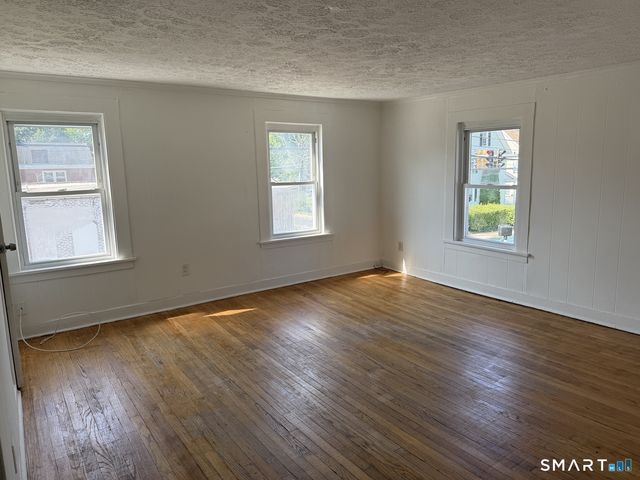 97 Bissell Street 2, Manchester, CT 06040