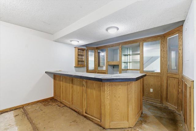 19241 HAWTHORNE Avenue, Council Bluffs, IA 51503