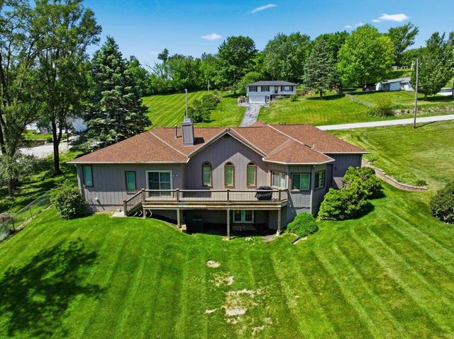 19241 HAWTHORNE Avenue, Council Bluffs, IA 51503