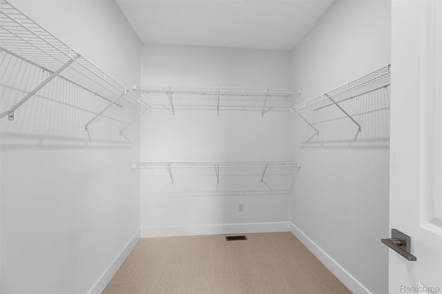 2200 Somerset Lane, Commerce Twp, MI 48382