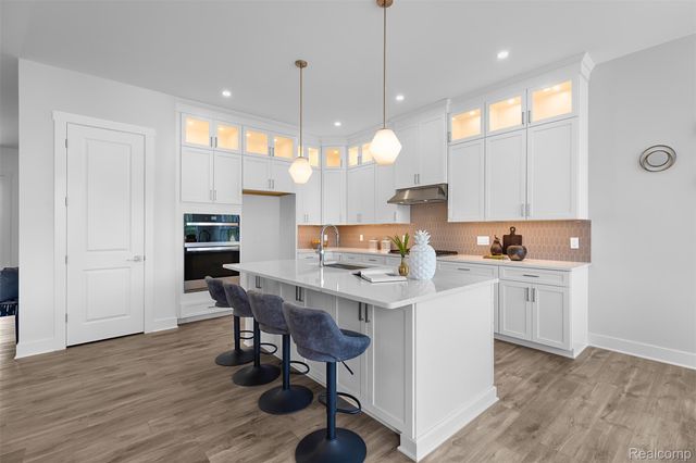 2200 Somerset Lane, Commerce Twp, MI 48382