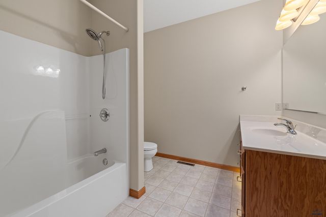 13866 BATTLE CREEK RD, Hermosa, SD 57744