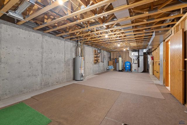13866 BATTLE CREEK RD, Hermosa, SD 57744