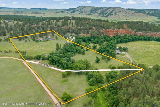13866 BATTLE CREEK RD, Hermosa, SD 57744