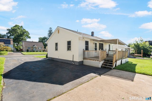 72 South Street, West Haven, CT 06516