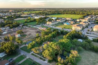 2720 S 2nd Street, Waco, TX 76706