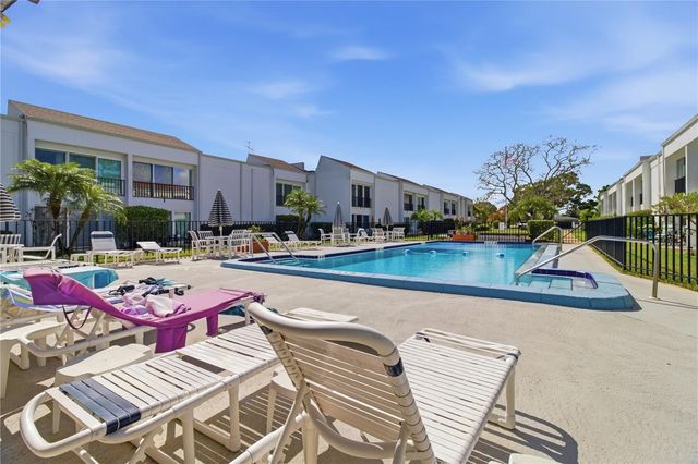 2060 MARILYN STREET 127, Clearwater, FL 33765