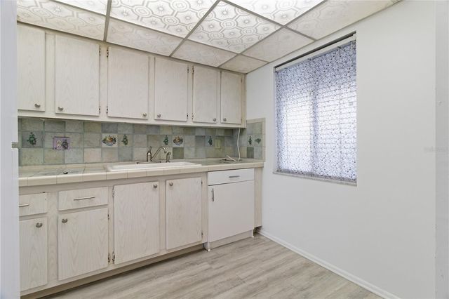 2060 MARILYN STREET 127, Clearwater, FL 33765