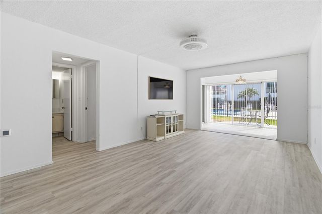 2060 MARILYN STREET 127, Clearwater, FL 33765