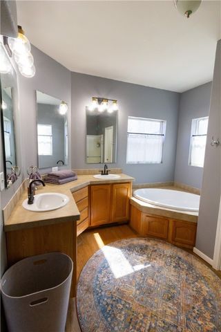 17295 Olive Road, Fayetteville, AR 72701