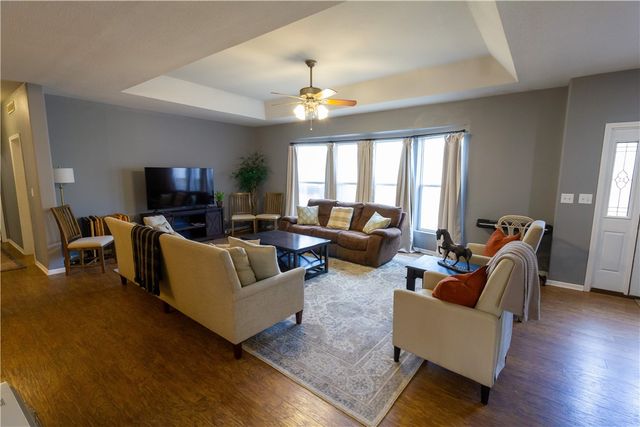 17295 Olive Road, Fayetteville, AR 72701