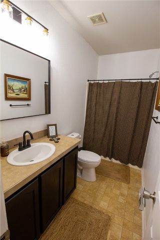 17295 Olive Road, Fayetteville, AR 72701