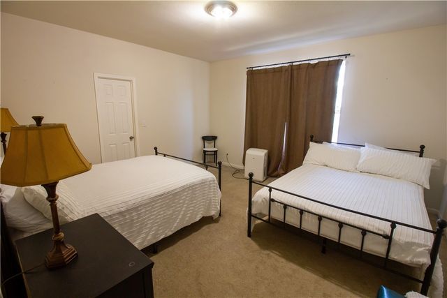 17295 Olive Road, Fayetteville, AR 72701