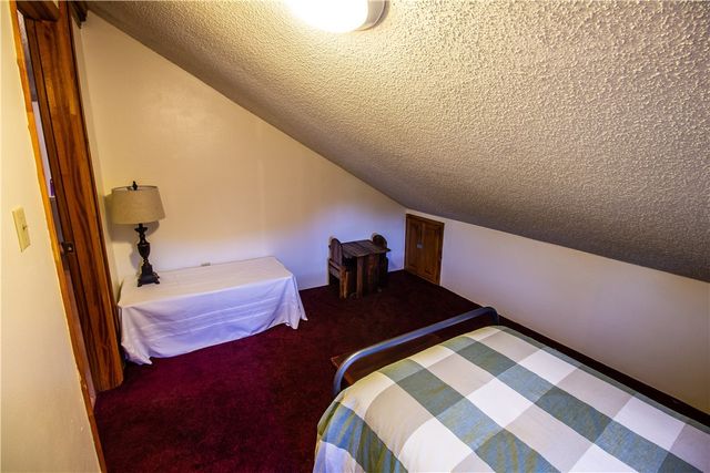 17295 Olive Road, Fayetteville, AR 72701