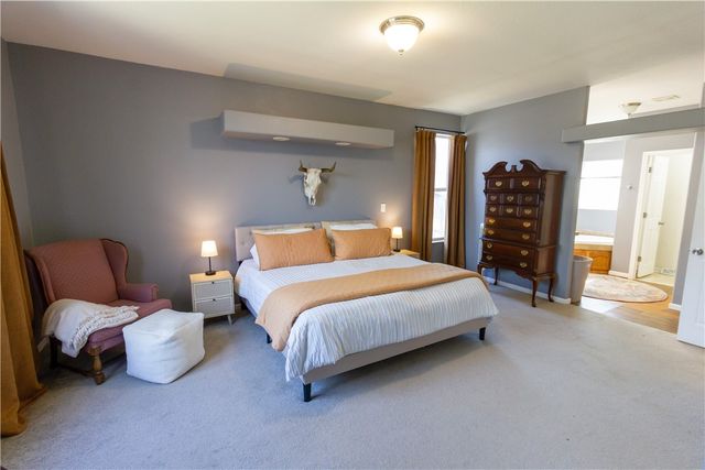 17295 Olive Road, Fayetteville, AR 72701