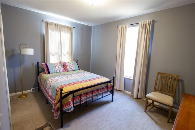 17295 Olive Road, Fayetteville, AR 72701