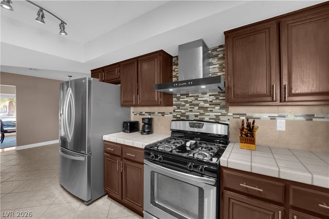 8604 Abanico Court, Las Vegas, NV 89117