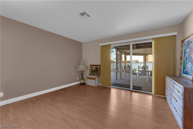 8604 Abanico Court, Las Vegas, NV 89117