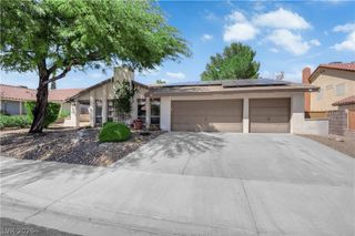 8604 Abanico Court, Las Vegas, NV 89117