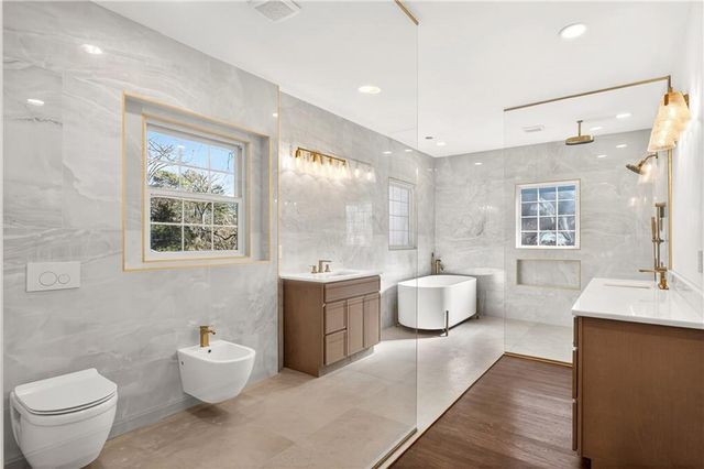 1330 W Wesley NW Road, Atlanta, GA 30327