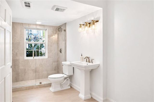 1330 W Wesley NW Road, Atlanta, GA 30327