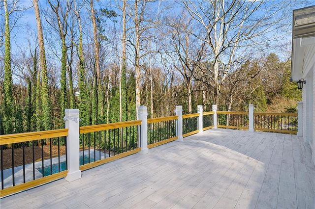 1330 W Wesley NW Road, Atlanta, GA 30327