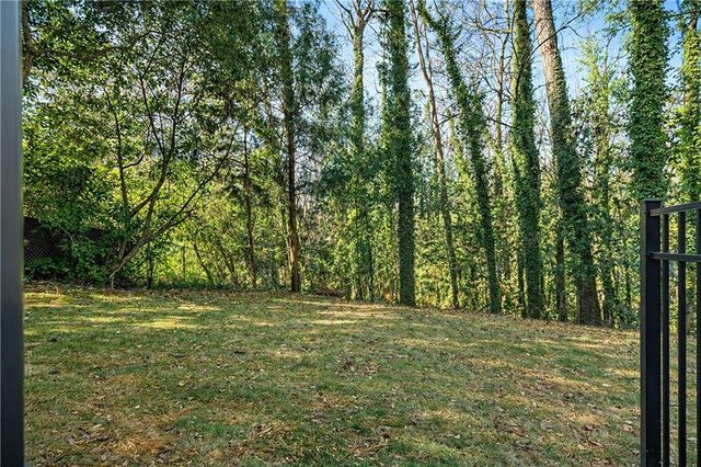 1330 W Wesley NW Road, Atlanta, GA 30327