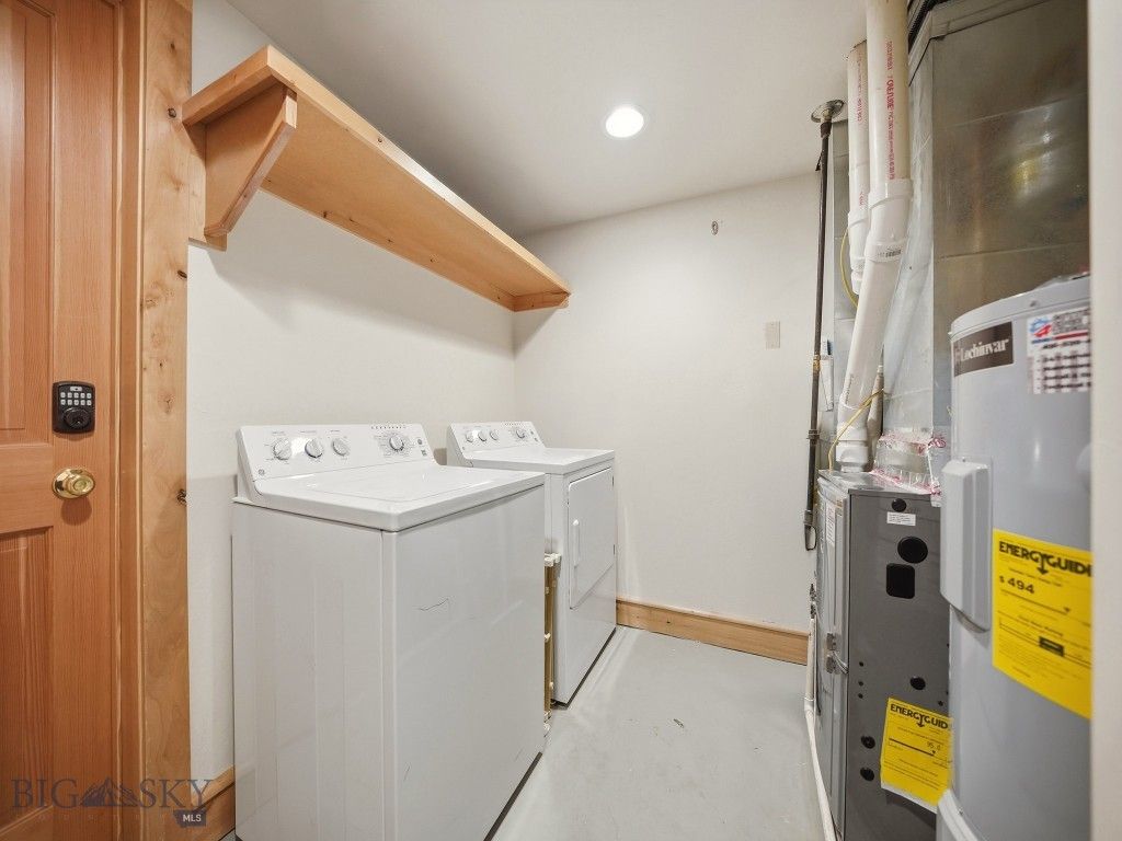 2 Rose Bud Loop, Big Sky, MT 59716 photo 24