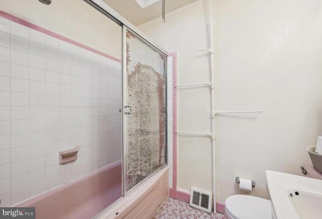 1301 BURTON AVE, Sharon Hill, PA 19079