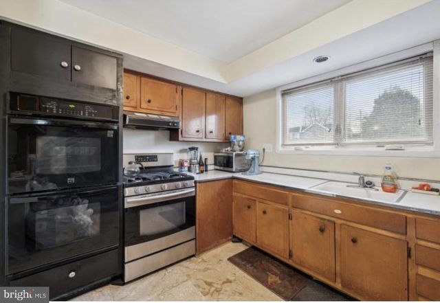 1301 BURTON AVE, Sharon Hill, PA 19079