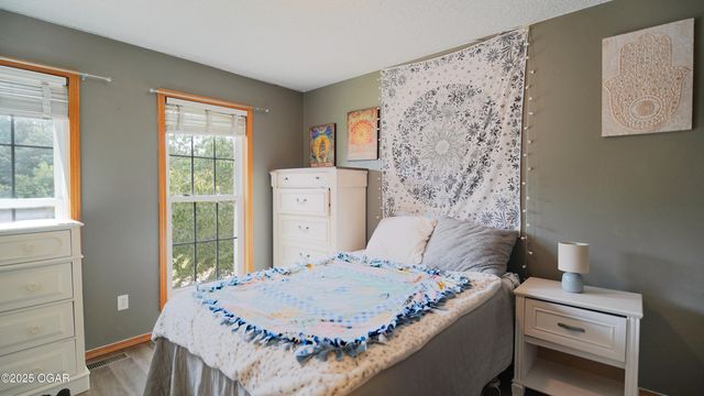 4230 Grand Avenue, Joplin, MO 64804