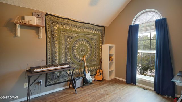 4230 Grand Avenue, Joplin, MO 64804