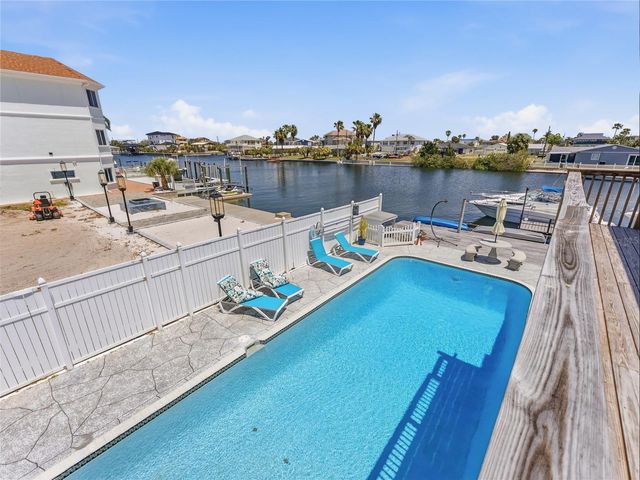 3173 GULFVIEW DRIVE, Hernando Beach, FL 34607