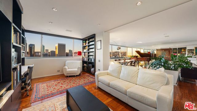 2220 Avenue Of The Stars 1802W, Los Angeles, CA 90067